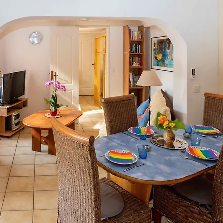 Pour 6 Personnes Avec Otel Antibes