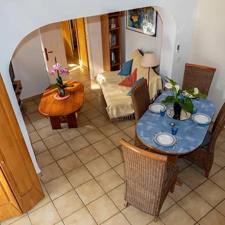 Pour 6 Personnes Avec Hotel Antibes